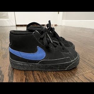 Nike Sneakers, Size 7C